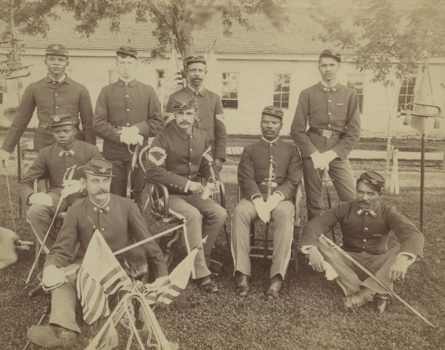 fort-snelling-musicians-and-ncos-of-25th-infantry-regiment-colored-left-in-1888-badge-on-chest-and-lapels-for-markmanship-whit-visitor-from-4th-artillery-2.jpg